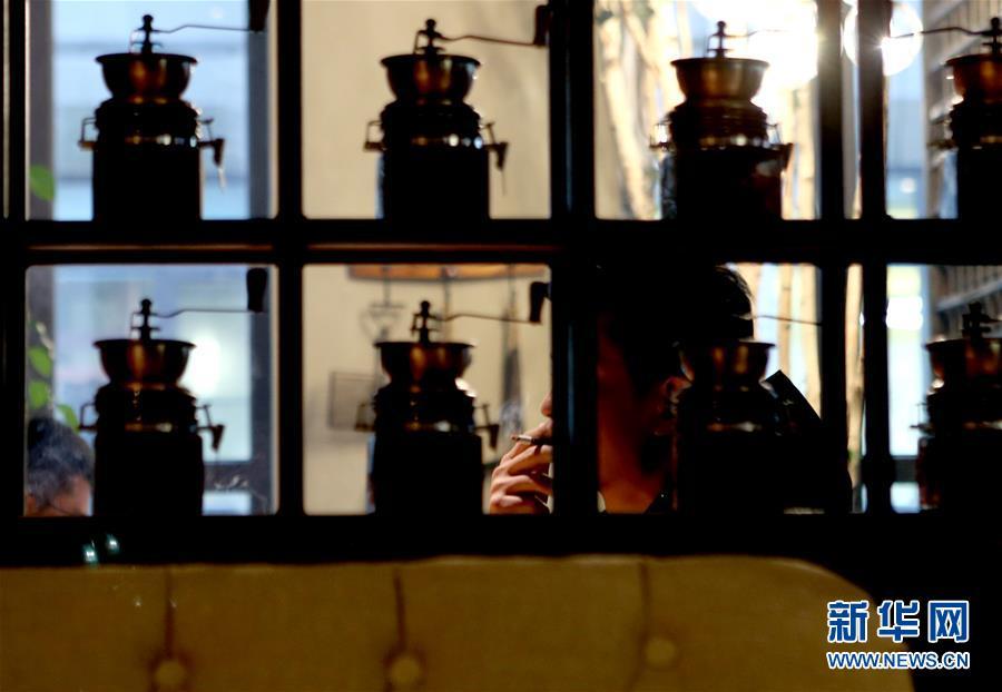 上海市公共场所控制吸烟条例将全面实施 史上“最严控烟令”