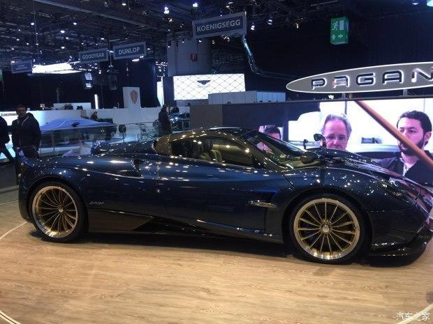 日内瓦车展帕加尼Huayra Roadster敞篷版 功率764马力 峰值1000牛·米