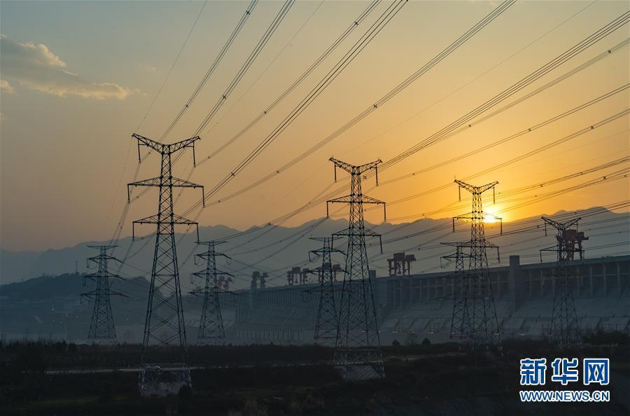 长江三峡水电站 累计发电量突破1万亿千瓦时