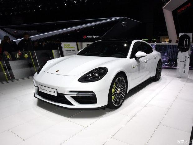 保时捷发布Panamera Turbo S E-Hybrid版车型 人民币127.26万元