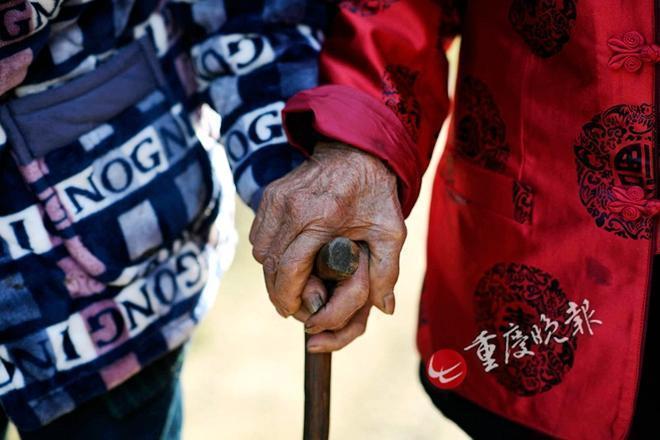 重庆最后的小脚女人现已百岁 和丈夫相爱相伴81年 未分开过一天