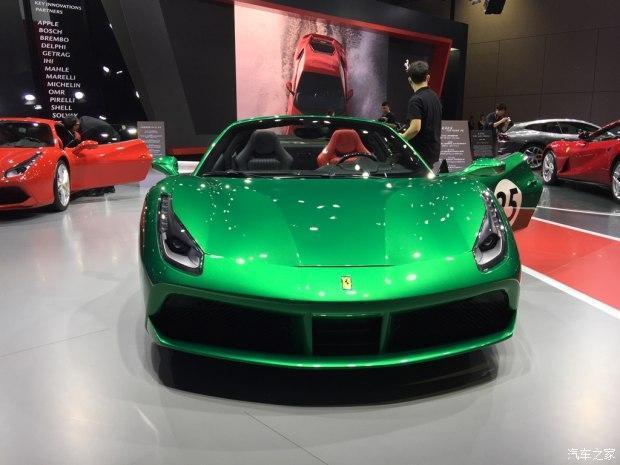 上海2017车展 法拉利带来了488特别版的车型488 Spider The Green Jewel