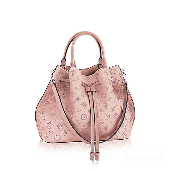 路易威登 Louis Vuitton 时髦的多功能 Girolata 手袋 M54401