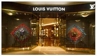 台湾 LOUIS VUITTON TAIPEI 101