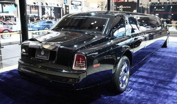 全球公认的帝王级车型 最贵的劳斯莱斯加长版 狂降1.1亿 仍无人问津