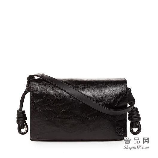 loewe罗意威Flamenco Flap Bag 黑色 325.35.P74