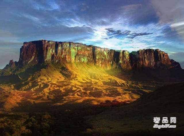 世界上最独一无二的奇山 全球仅此一座 罗赖马山（Mount Roraima）