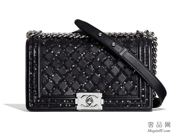 CHANEL 黑色与银色 印花小羊皮 LE BOY 口盖包