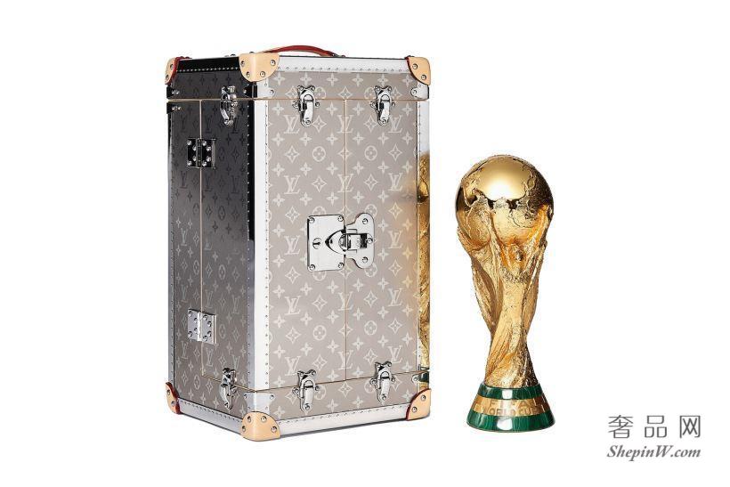 Louis Vuitton 2018世界杯官方授权系列之后 为大力神杯专门定制的收纳箱