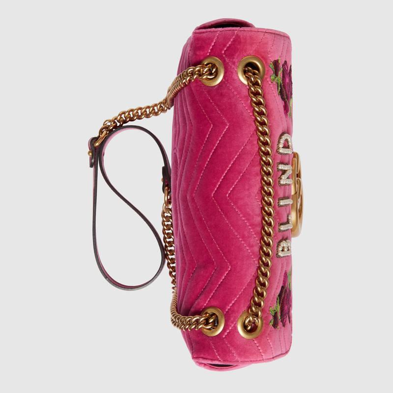 古驰Gucci GG Marmont树莓粉色中号天鹅绒手袋