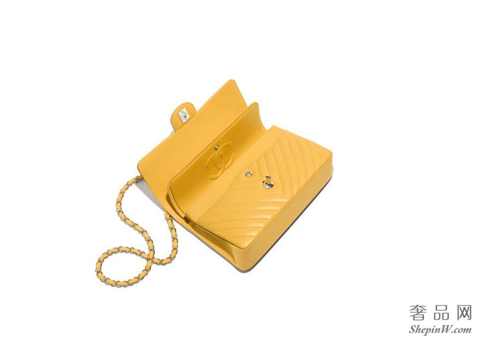 香奈儿chanel 2018春夏新款 黄色羊皮Classic Handbag 经典口盖包