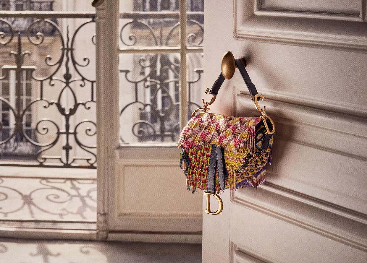 迪奥 Dior Saddle彩色珠绣和流苏袖珍手提包 M0447CRDJ_M887