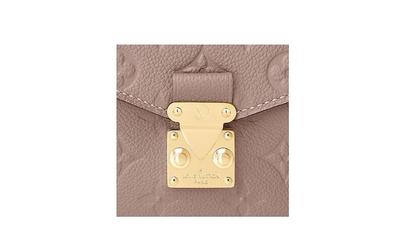 2018冬季版 路易威登女包价格 lv Pochette Metis 手工编织饰件手袋 M43941