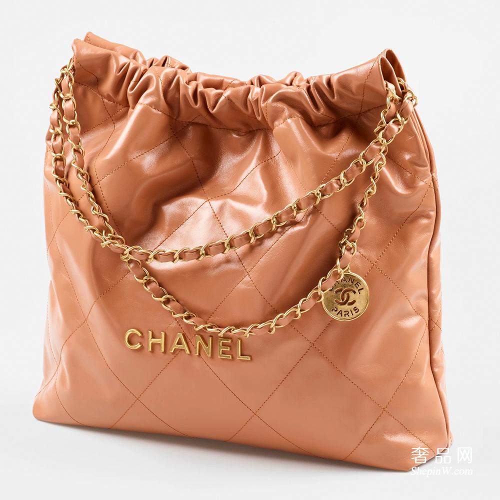 chanel官网包包中国官网 CHANEL 22 手袋 驼色 小牛皮与金色金属