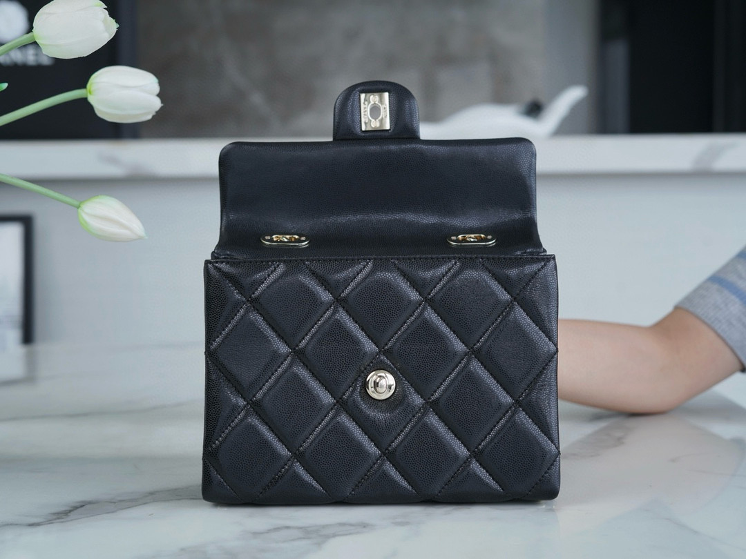 Chanel香奈儿女士手袋官方网站专卖店黑色小号kelly手柄包