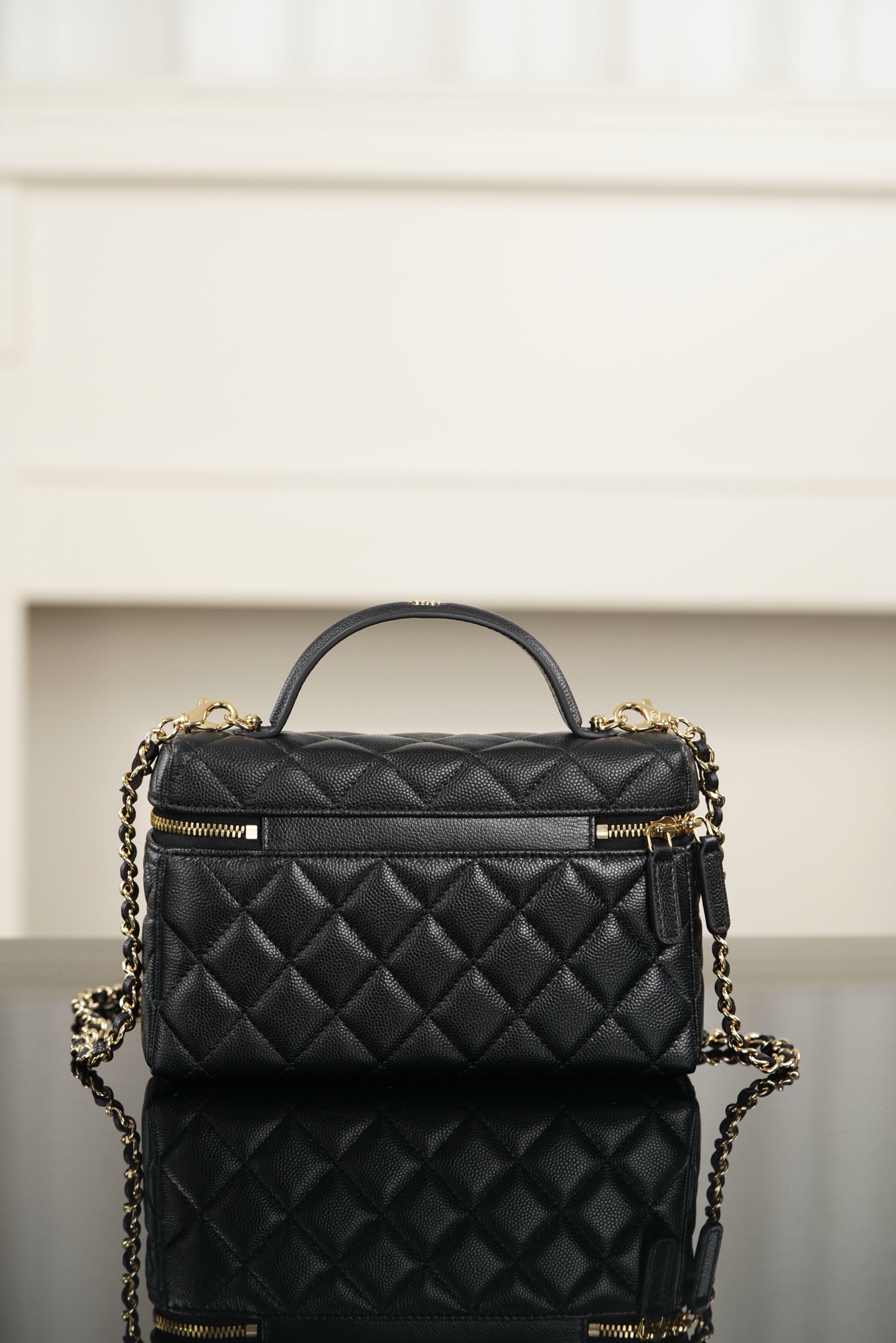 Chanel包包价格多少钱26A腰线款LP盒子包黑金荔枝纹牛皮革 Dubai