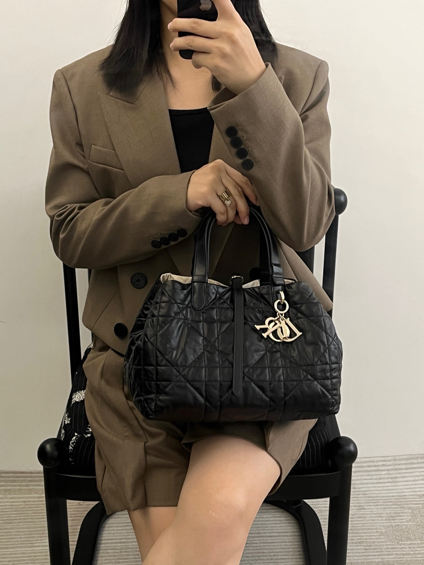 New York USA Dior包包代购多少钱 新款Toujours双面黑色菱格小牛皮手提包