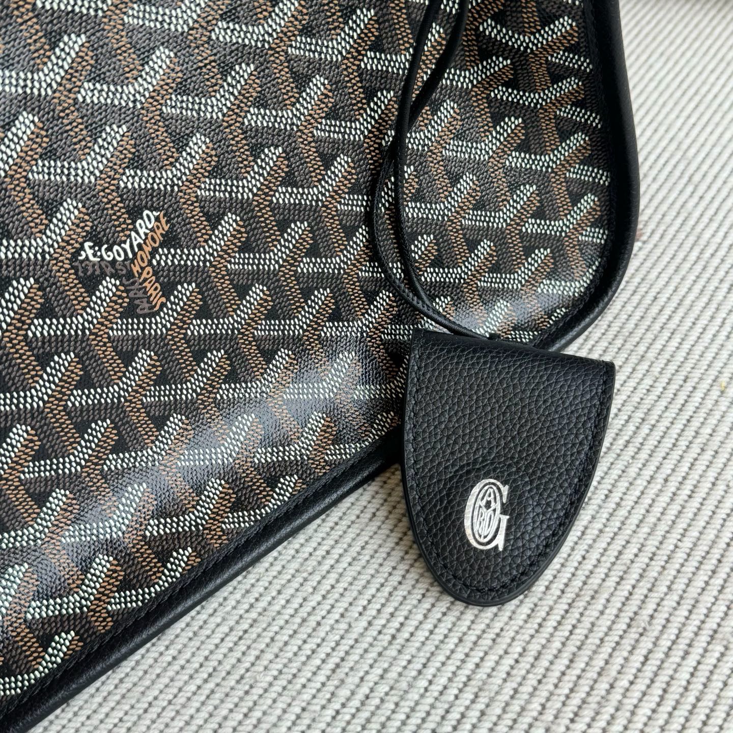 Goyard戈雅包包新款MUSETTE斜挎包 黑色老花帆布小牛皮 Canada