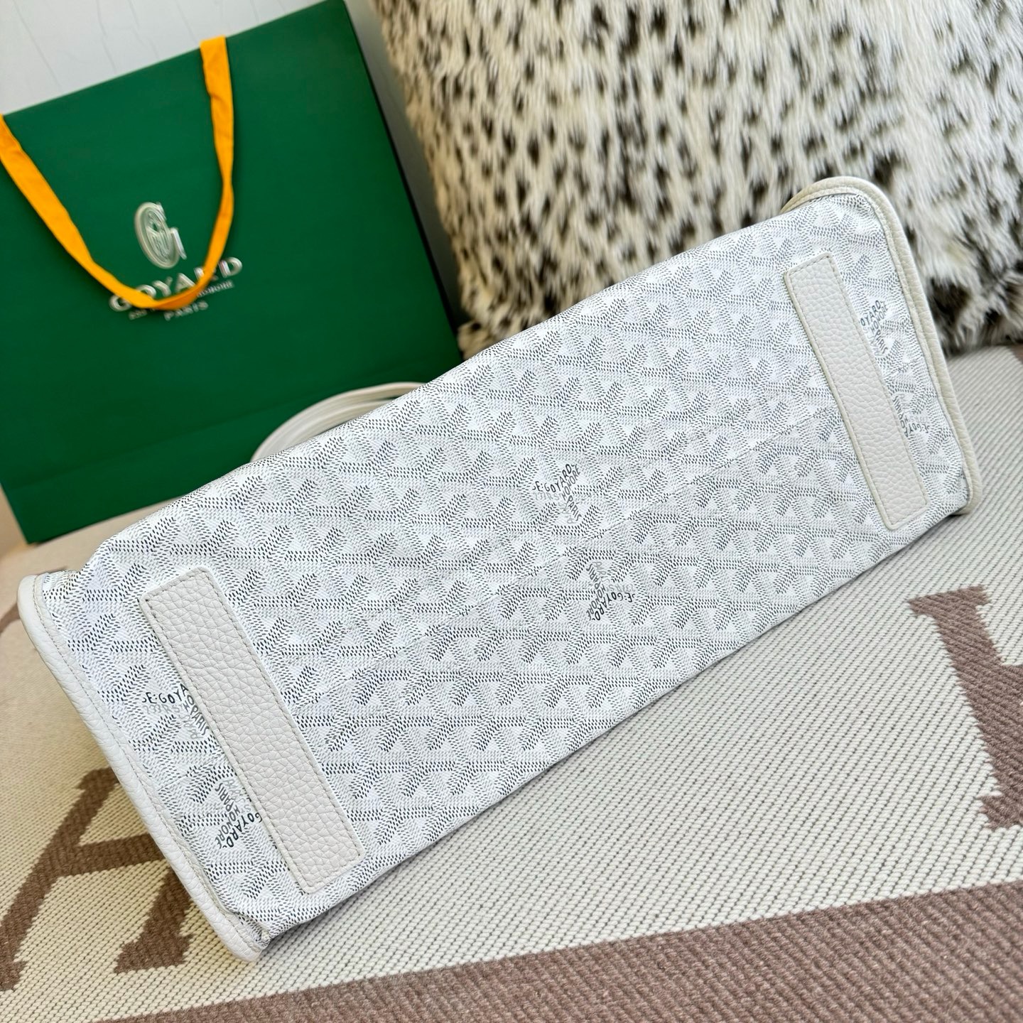 Goyard戈雅包包中国官网代购新款Hardy托特包 白色帆布小牛皮