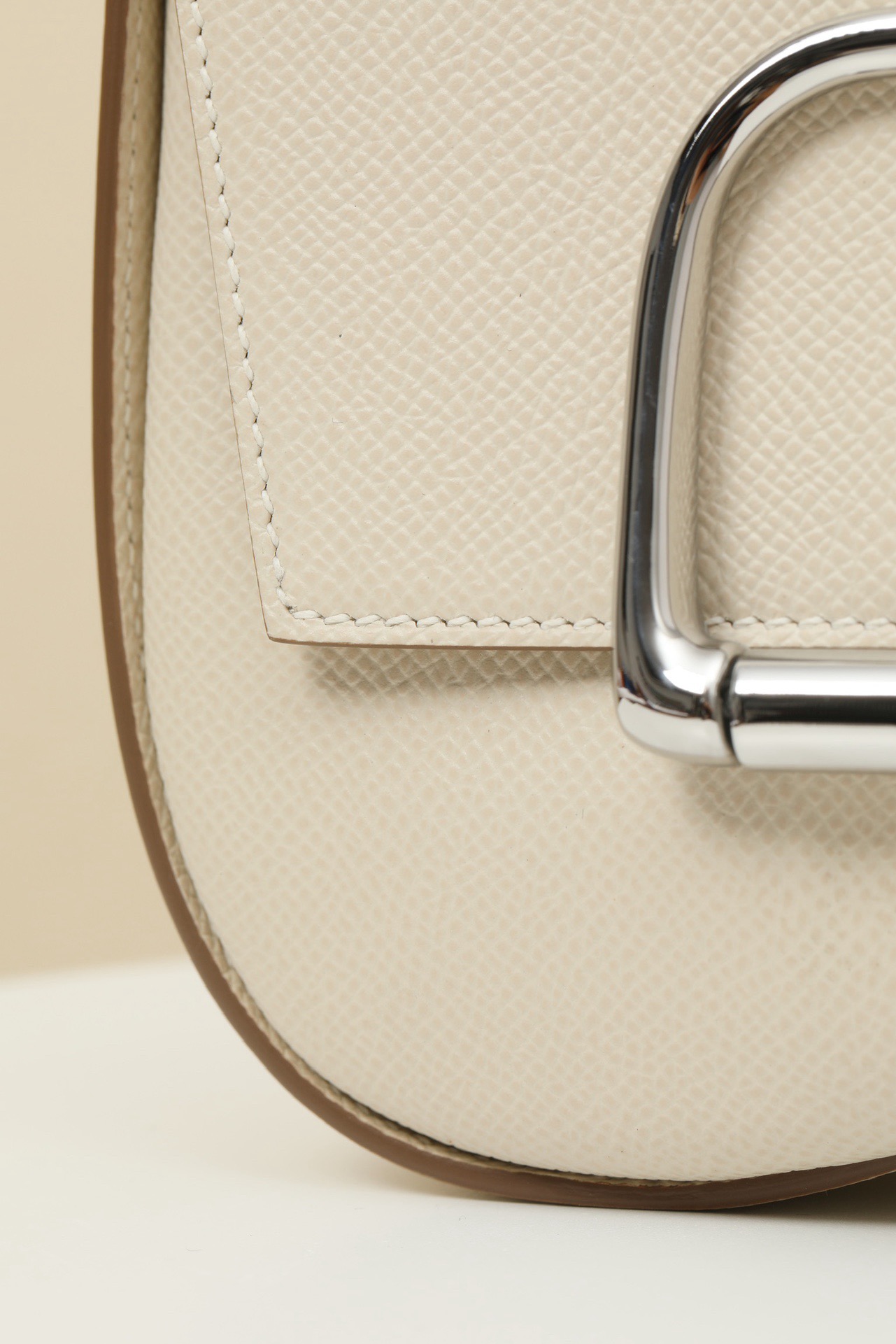 Hermès爱马仕女包新款Della Cavalleria CC10奶昔白Epsom小牛皮银扣单肩包 Canada
